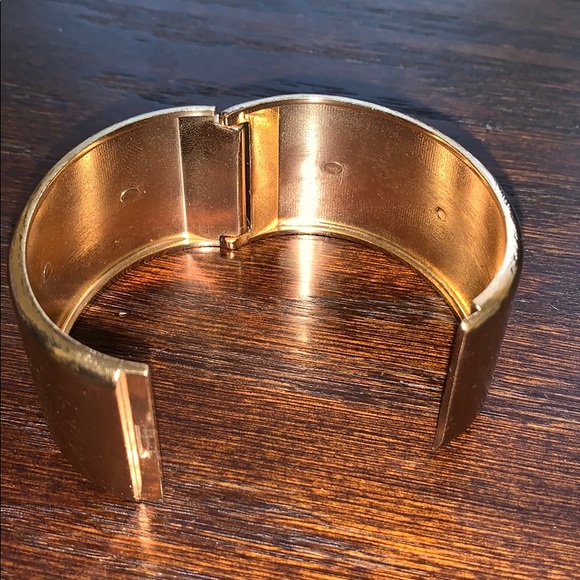 Gold bracelet - Picture 2 of 3